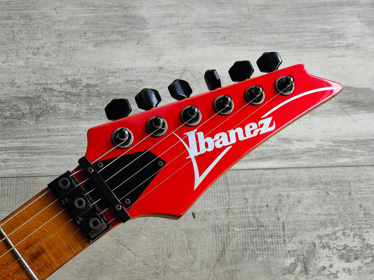 1989 Ibanez Japan RG-550 Superstrat (Candy Apple Red)