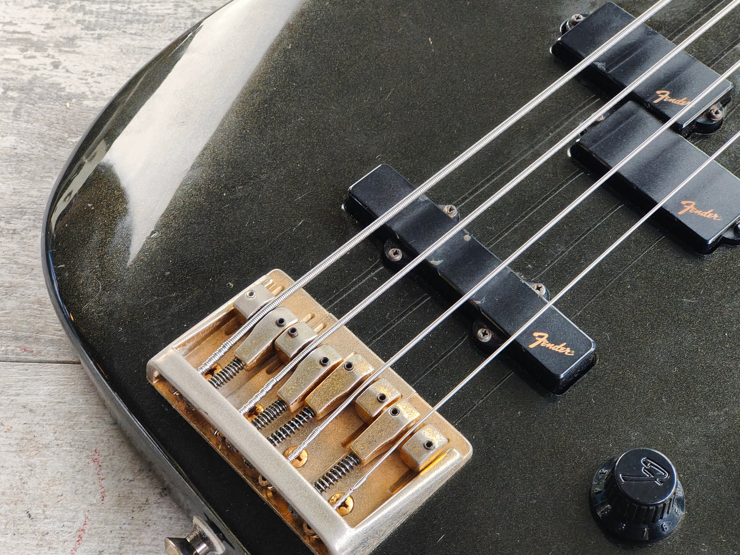 1989 Fender Japan Precision Bass Lyte (Montego Black)
