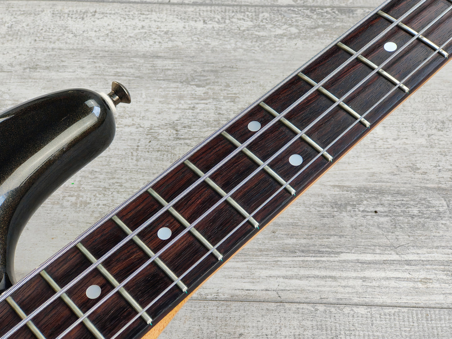 1989 Fender Japan Precision Bass Lyte (Montego Black)