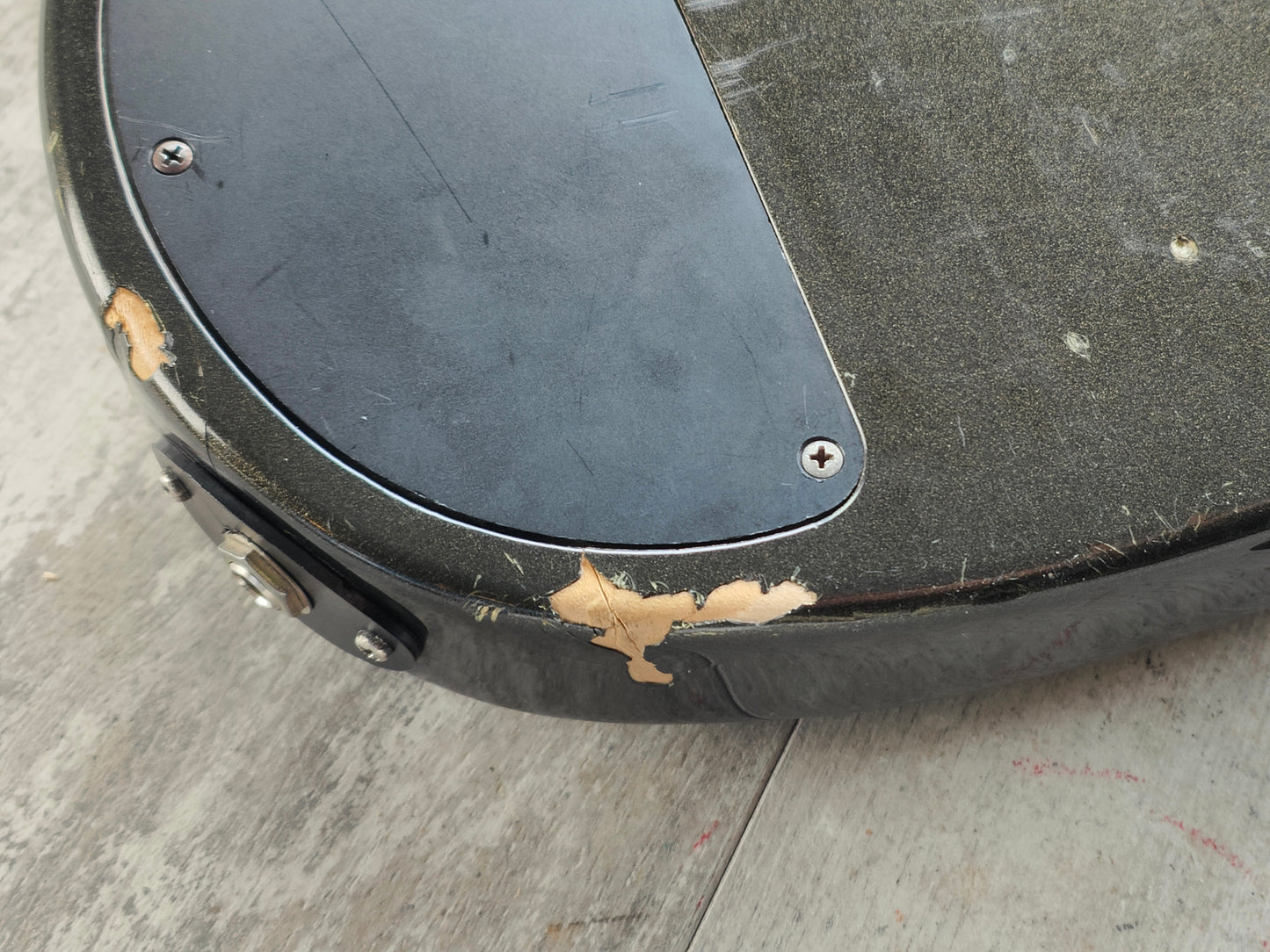 1989 Fender Japan Precision Bass Lyte (Montego Black)