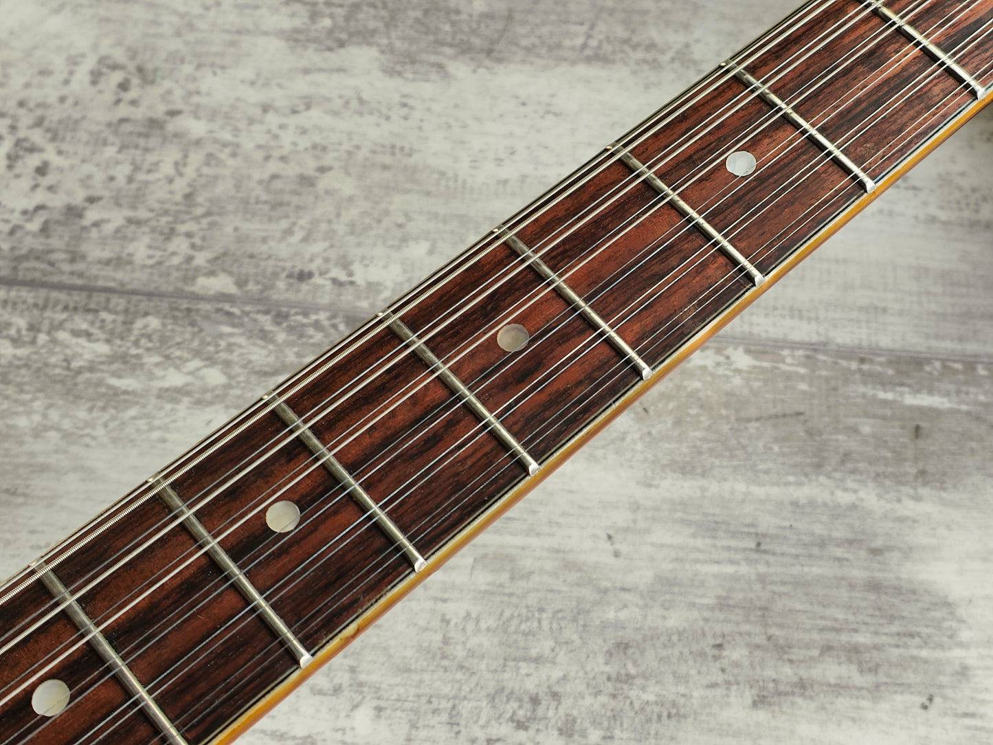 1967 Guyatone Japan V-12 12-String Violin Semi Hollowbody Guitar (Sunburst)