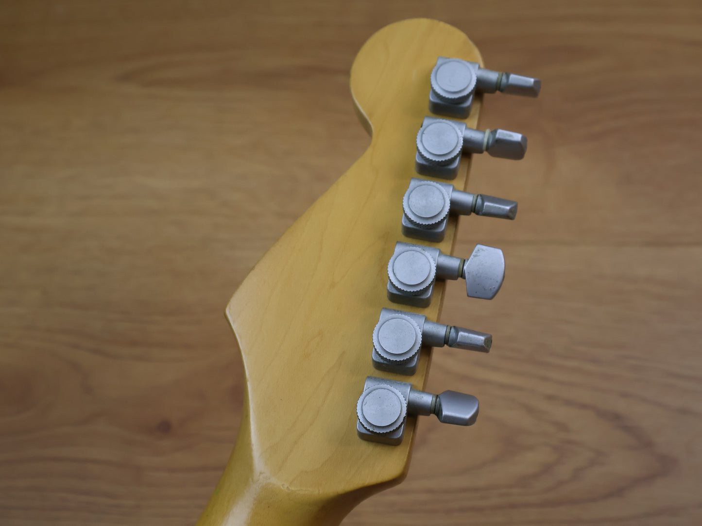 1992 Fender USA Stratocaster Standard (White)