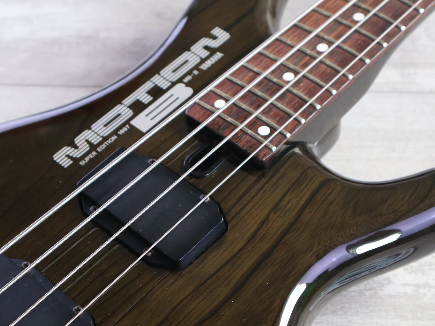 1987 Yamaha Japan MB-III Motion B Medium Scale Bass (Trans Black)