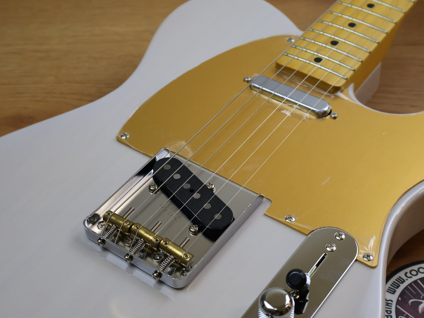 Fender Japan JV Series 50's Modified Telecaster (White Blonde)