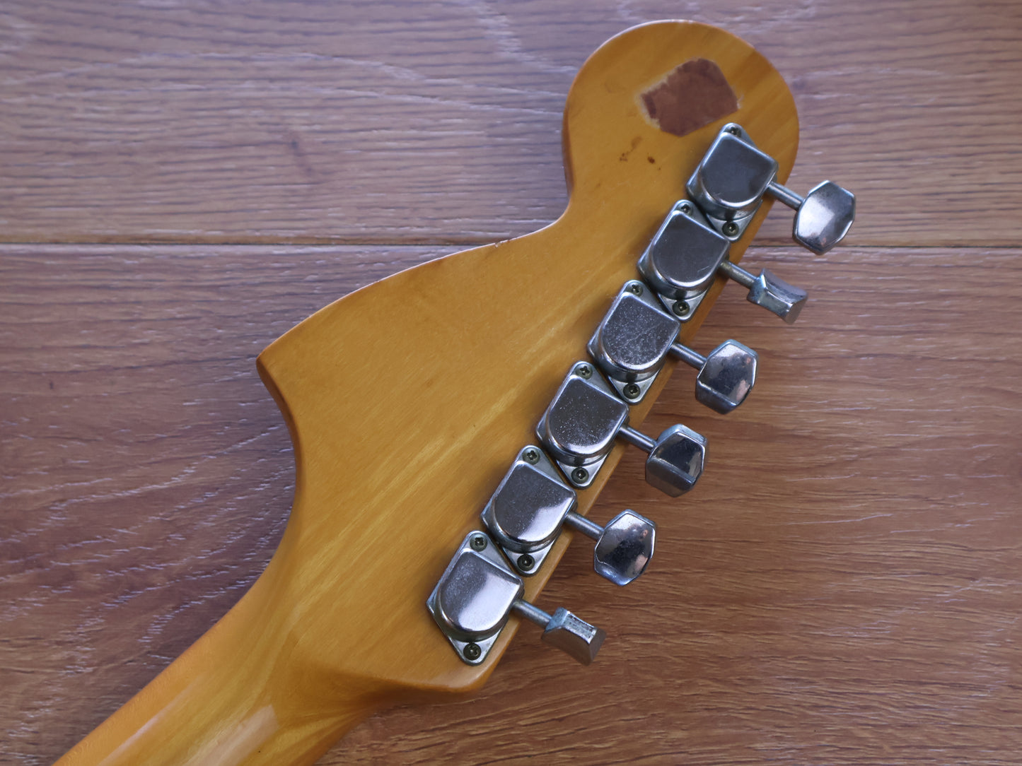 1985 Tokai Japan SS-40 Silver Star Stratocaster (Vintage White)