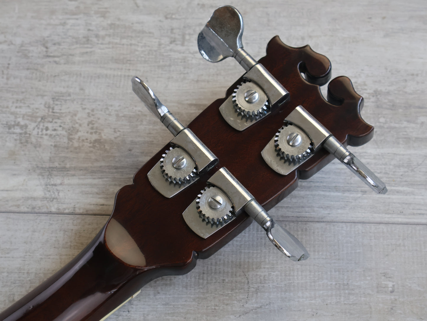 1975 Greco SB-850 Suzi Quatro Thunderbird Bass (Brown Sunburst)