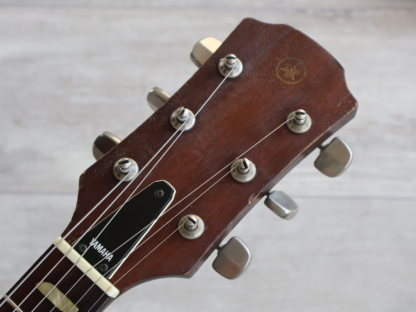 1973 Yamaha Japan SG-35 Double Cutaway SG (Wine Red)