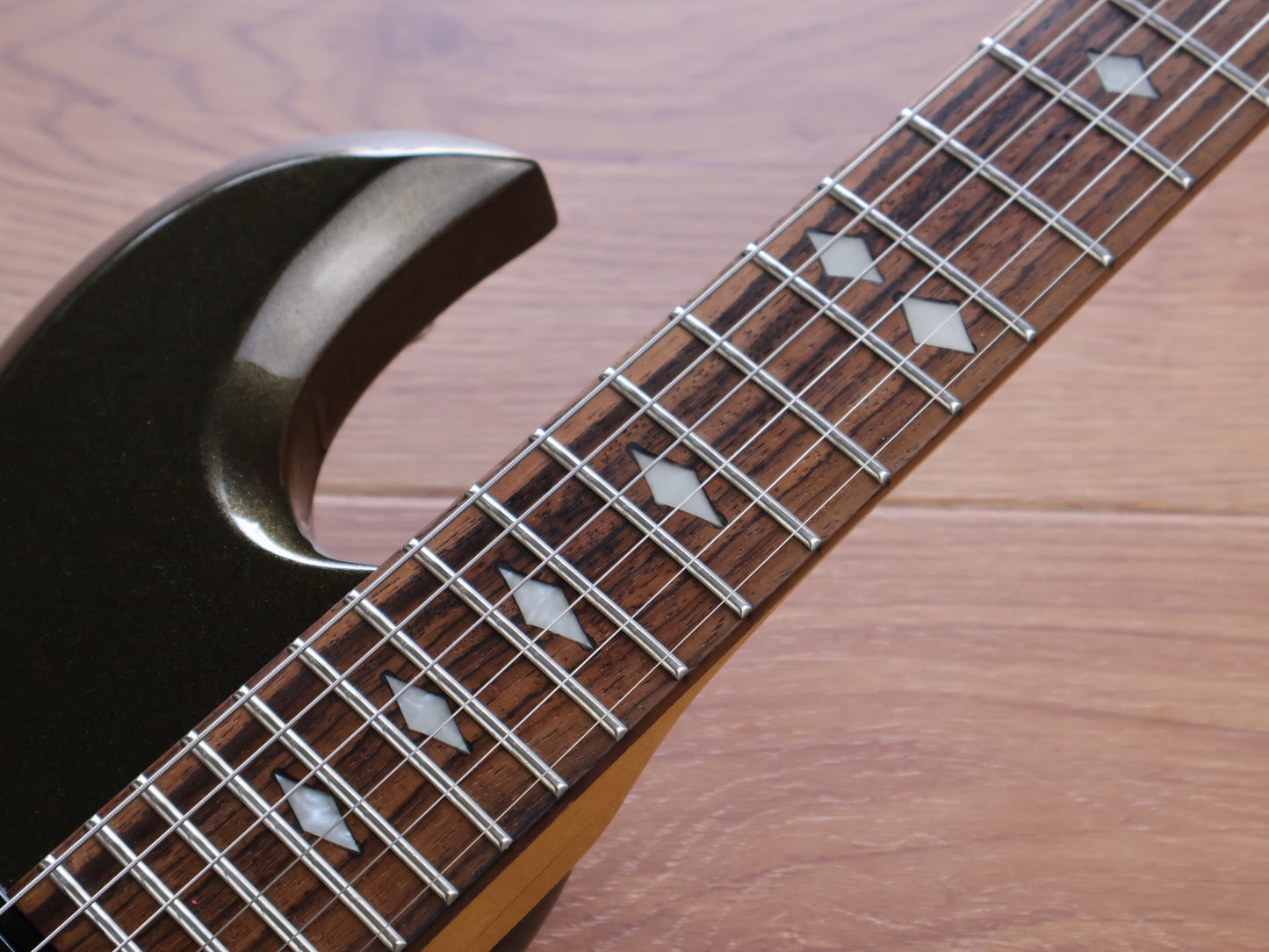 2000's BC Rich Eagle (Black/Gold Metallic)