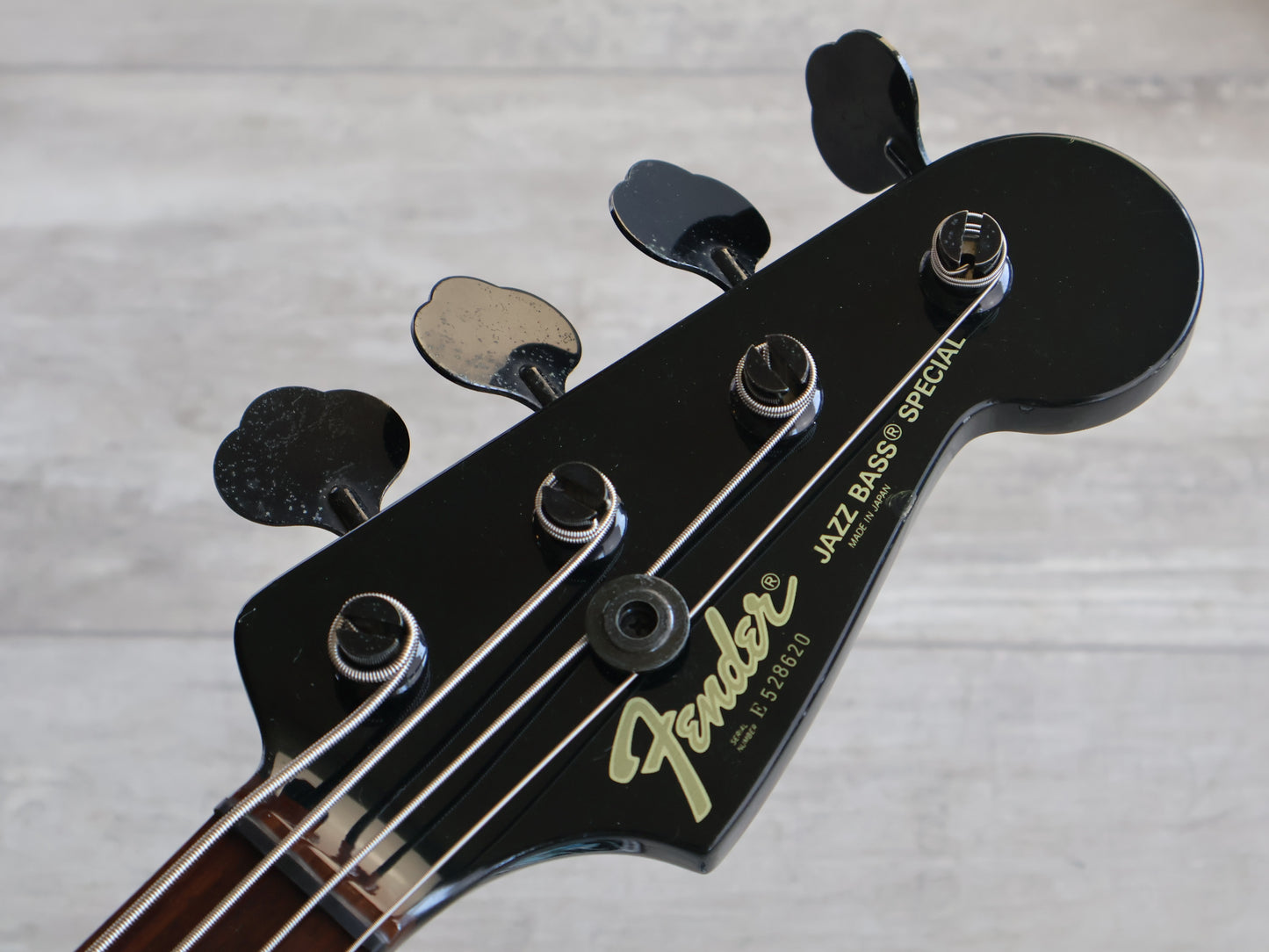 1985 Fender Japan PJ-535 "E Series" Medium Scale Jazz Bass Special (White)