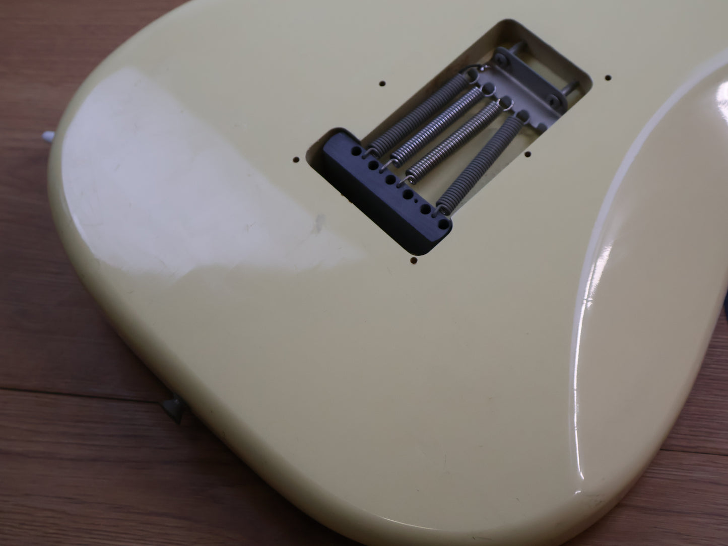 1989 Fender Japan '72 Reissue Scalloped Stratocaster (Aged White)
