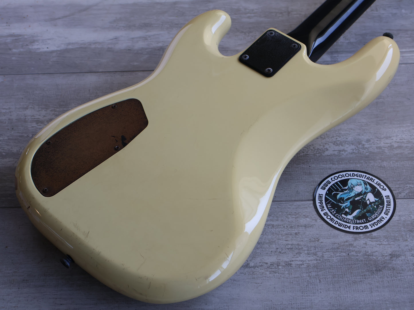 1985 Fender Japan PJ-535 "E Series" Medium Scale Jazz Bass Special (White)