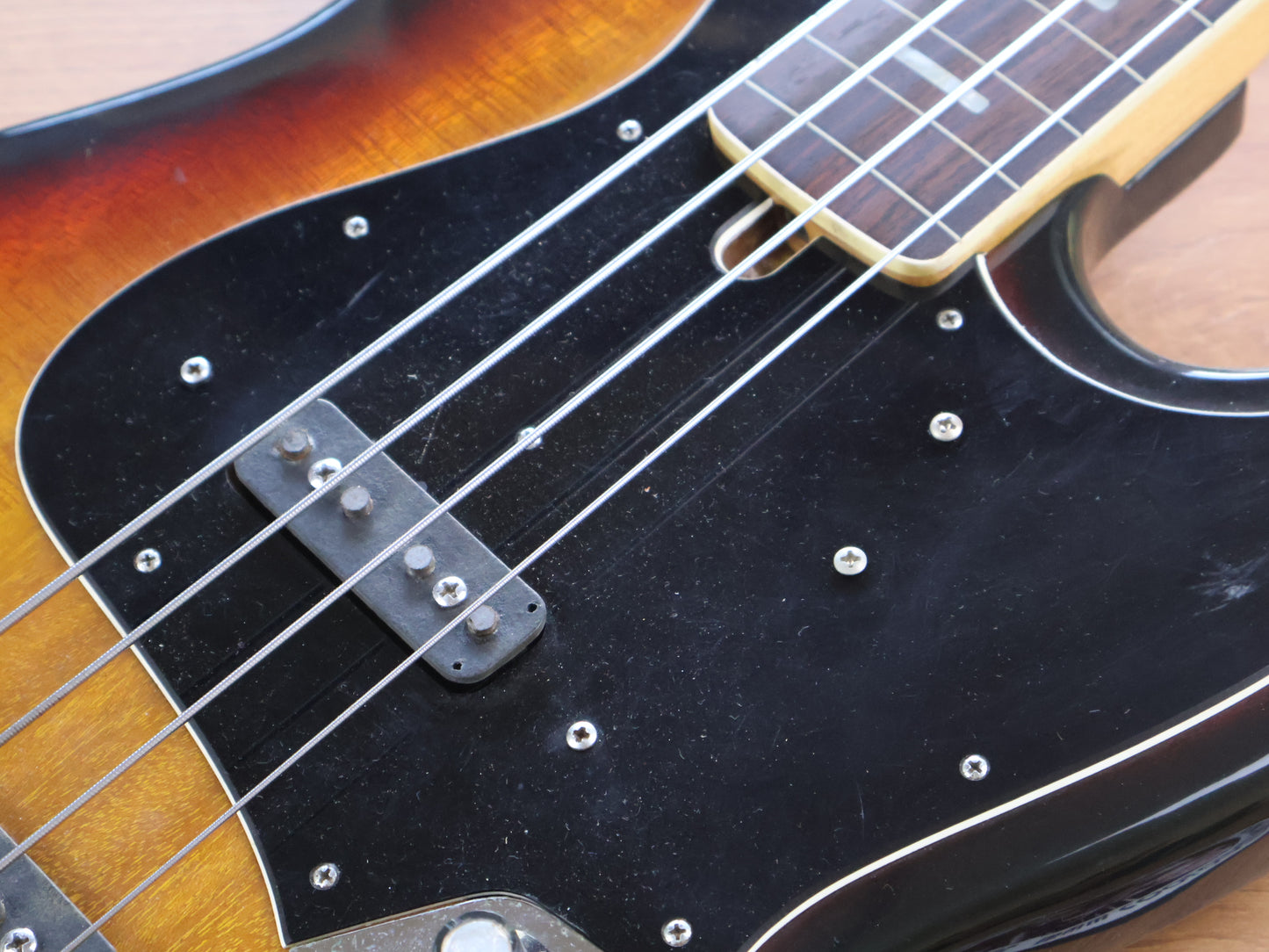 1975 Westminster Japan (Matsumoku) Fretless Jazz Bass (Sunburst)