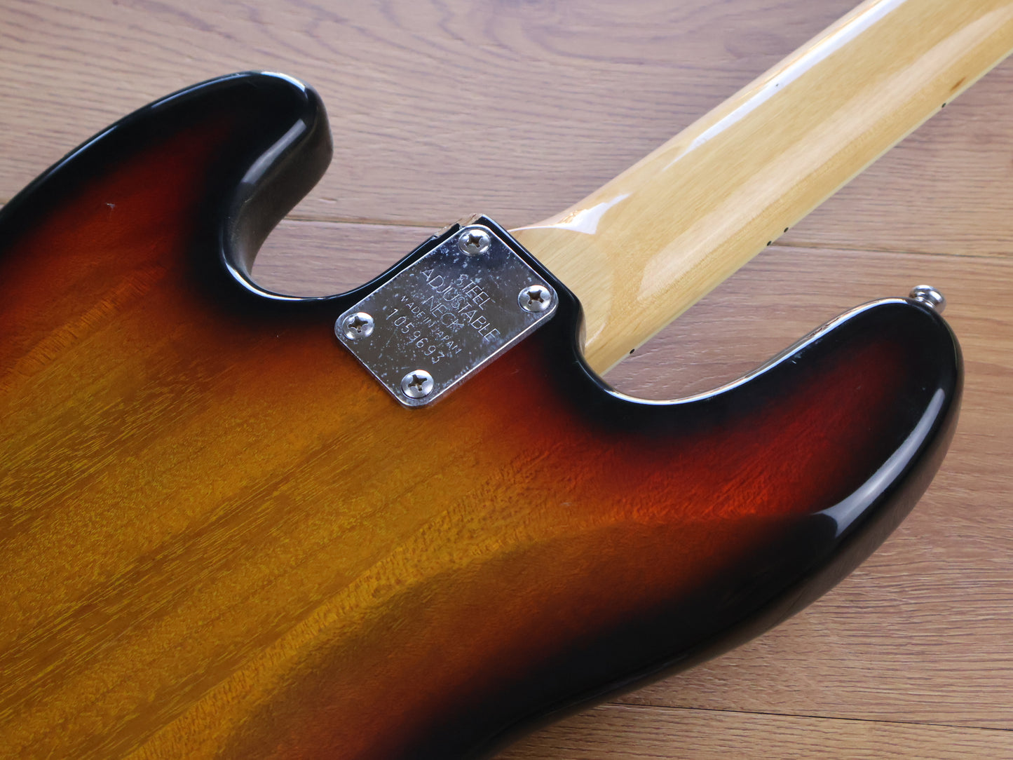 1975 Westminster Japan (Matsumoku) Fretless Jazz Bass (Sunburst)