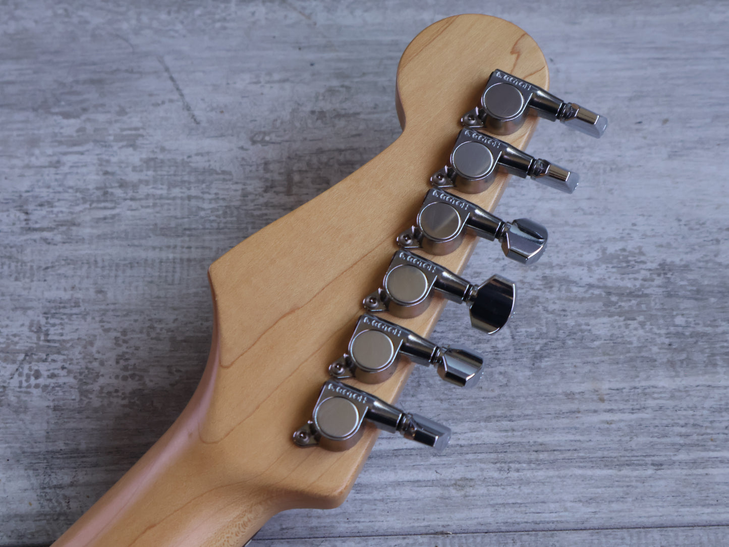 2002 Fender Japan Stratocaster Standard (White)