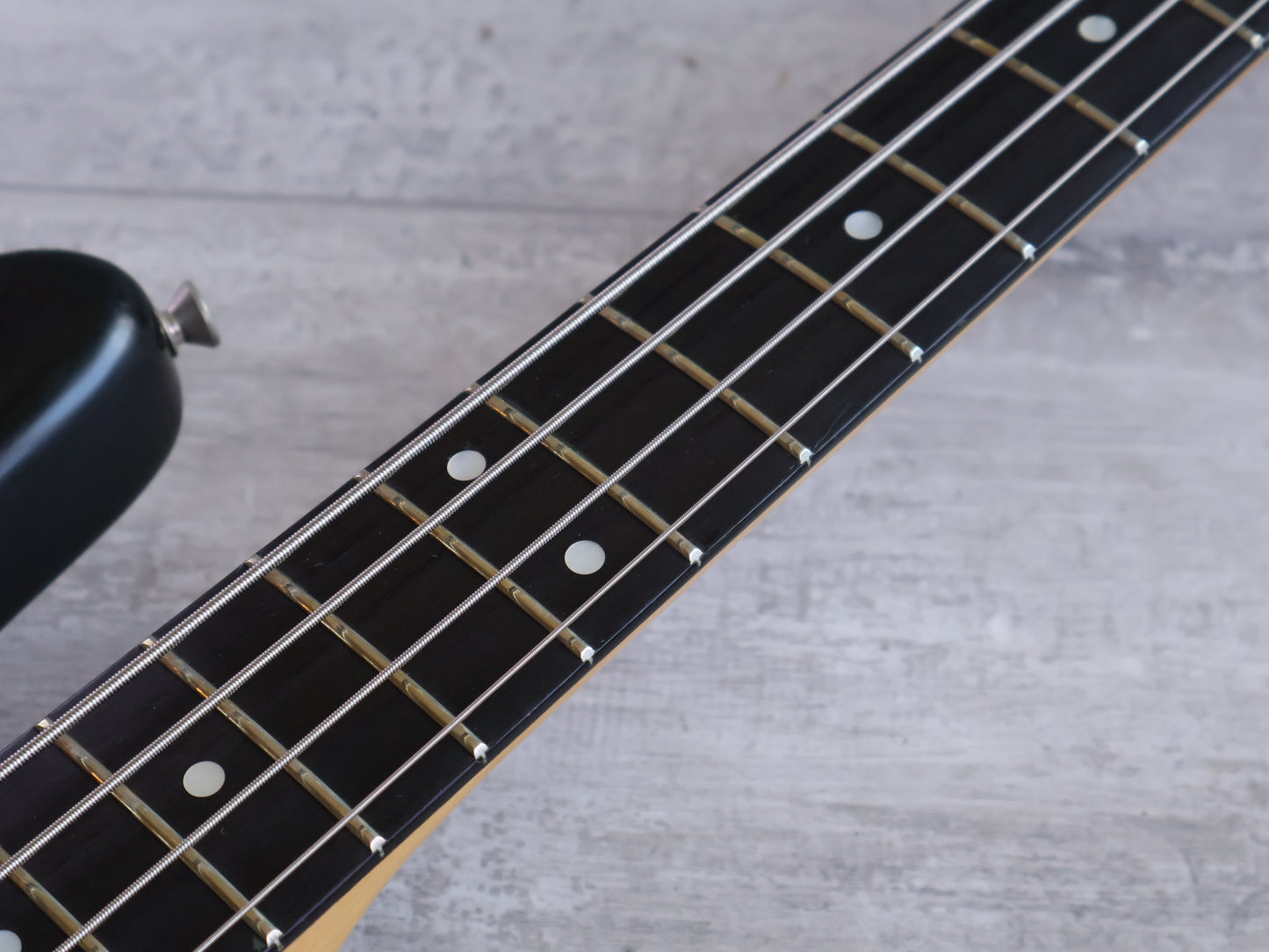 1980's ESP Japan '60's Reissue Jazz Bass (Sunburst)