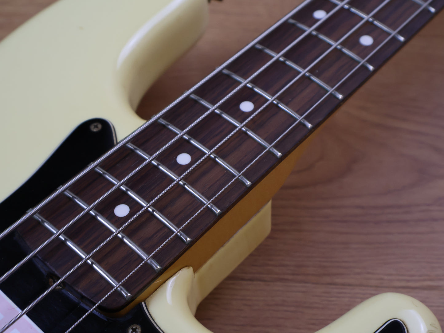 1993 Fender Japan PB70-75 '70 Reissue Precision Bass (Aged Vintage White)