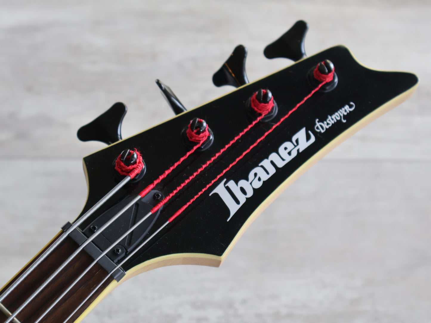 2016 Ibanez DTB400B Destroyer Bass (Black)
