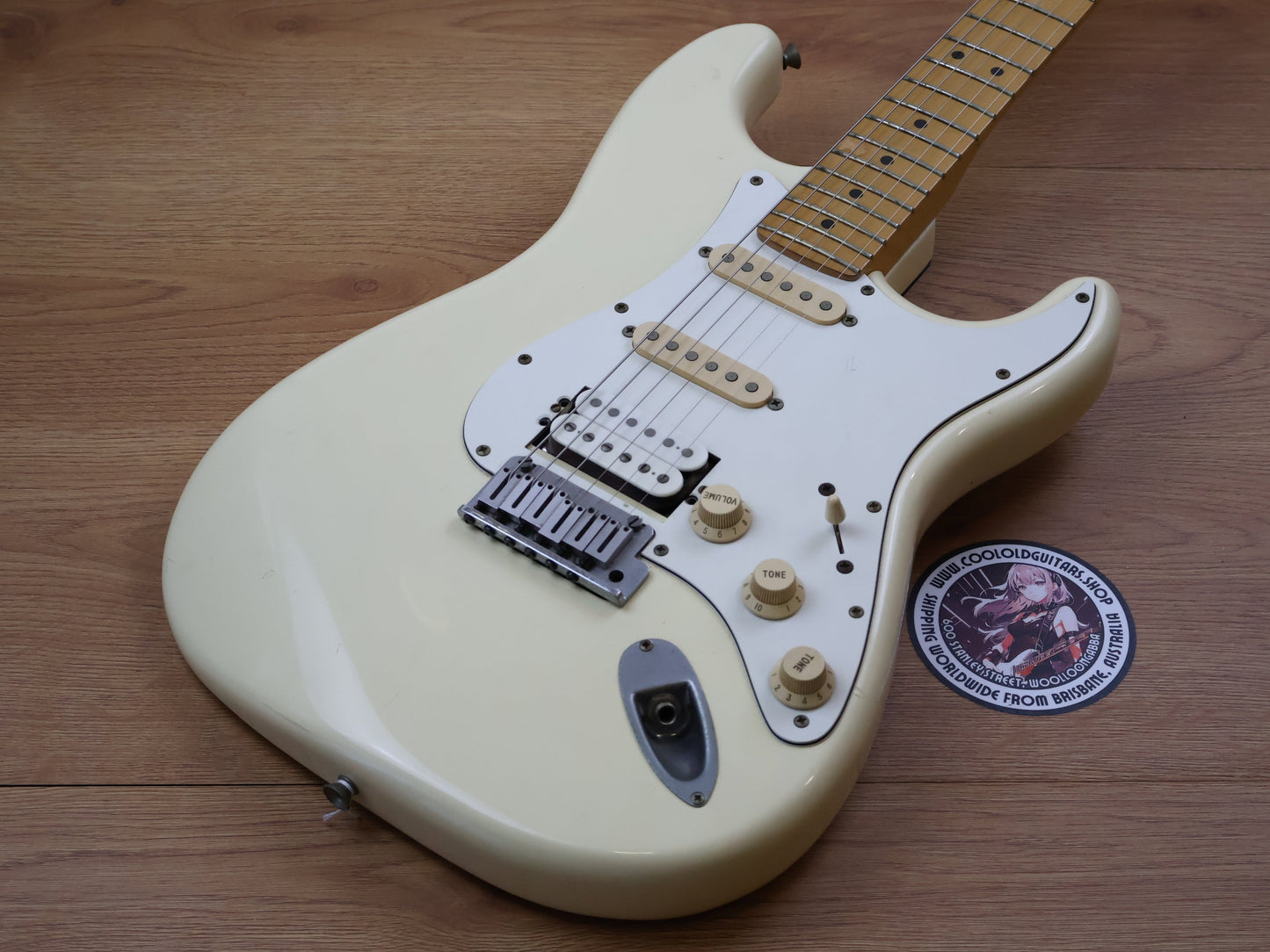 1989 Fender Japan ST650-SPL Special Edition Stratocaster (Arctic White)
