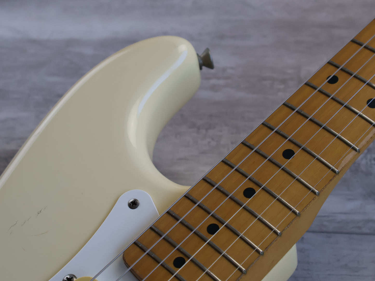 1987 Fender Japan ST57 "E Series" '57 Reissue Vintage Stratocaster (Aged White)