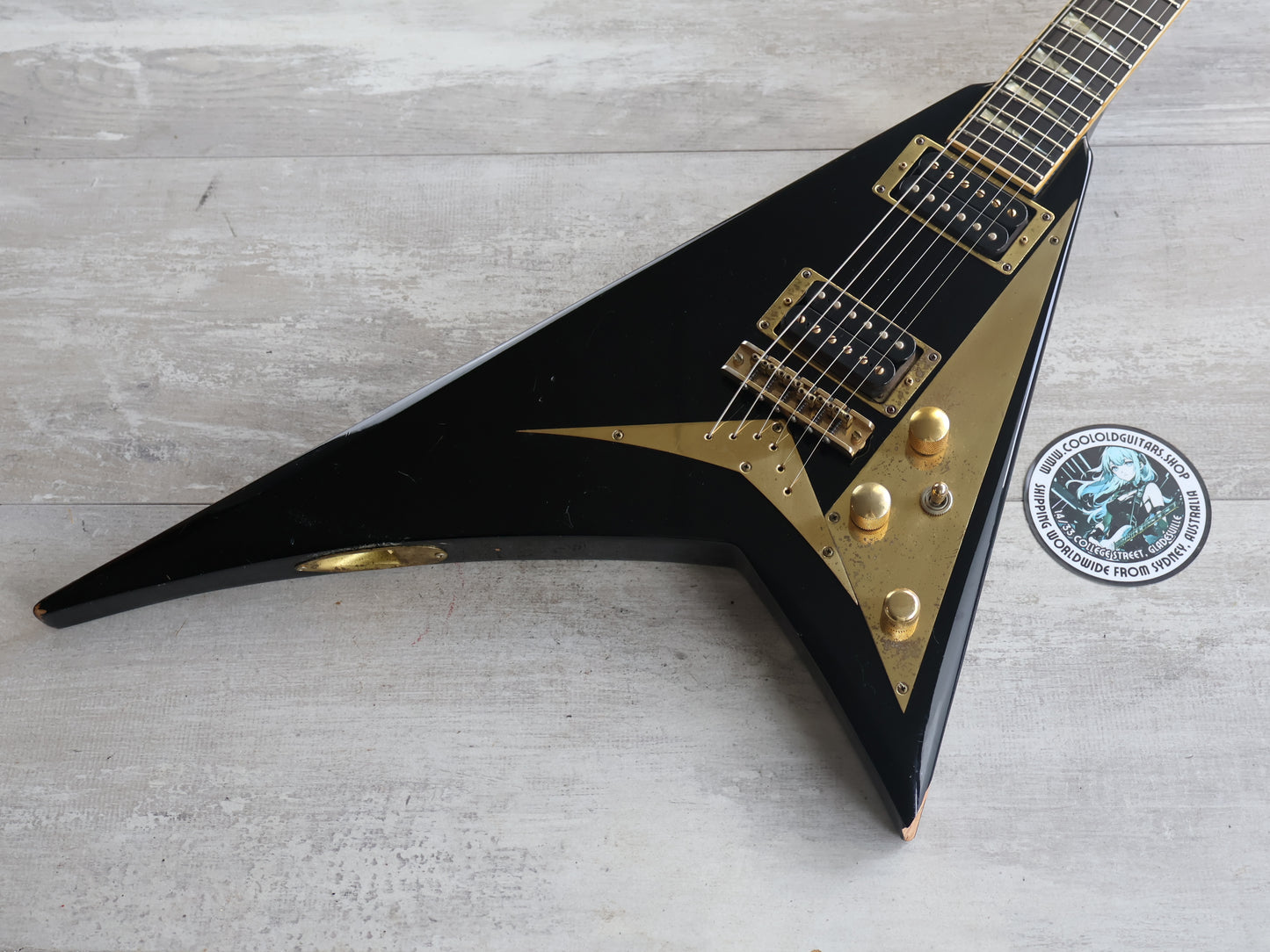 1985 Fernandes Japan FV-115RR Randy Rhoads Flying V (Black/Gold)