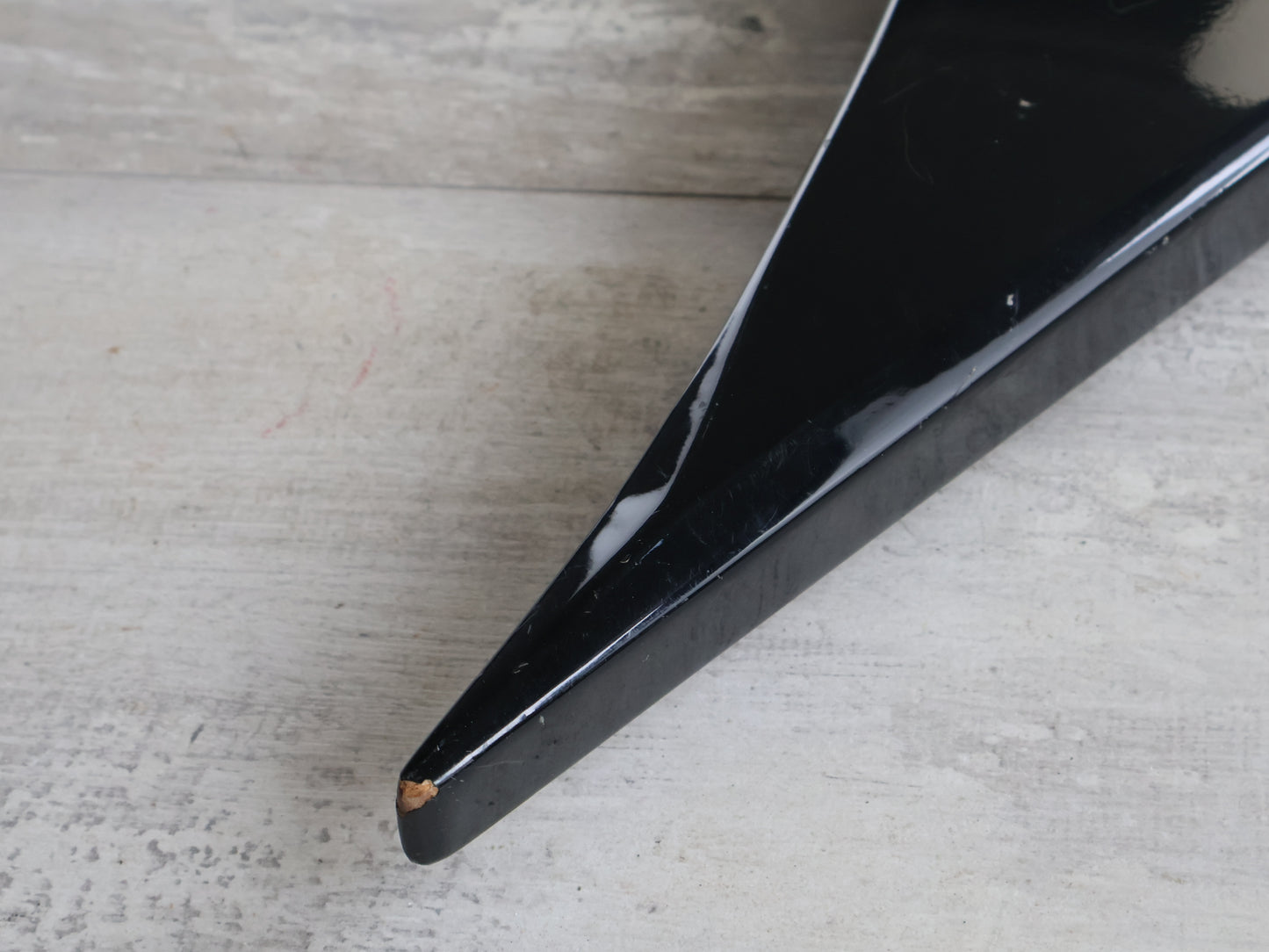 1985 Fernandes Japan FV-115RR Randy Rhoads Flying V (Black/Gold)