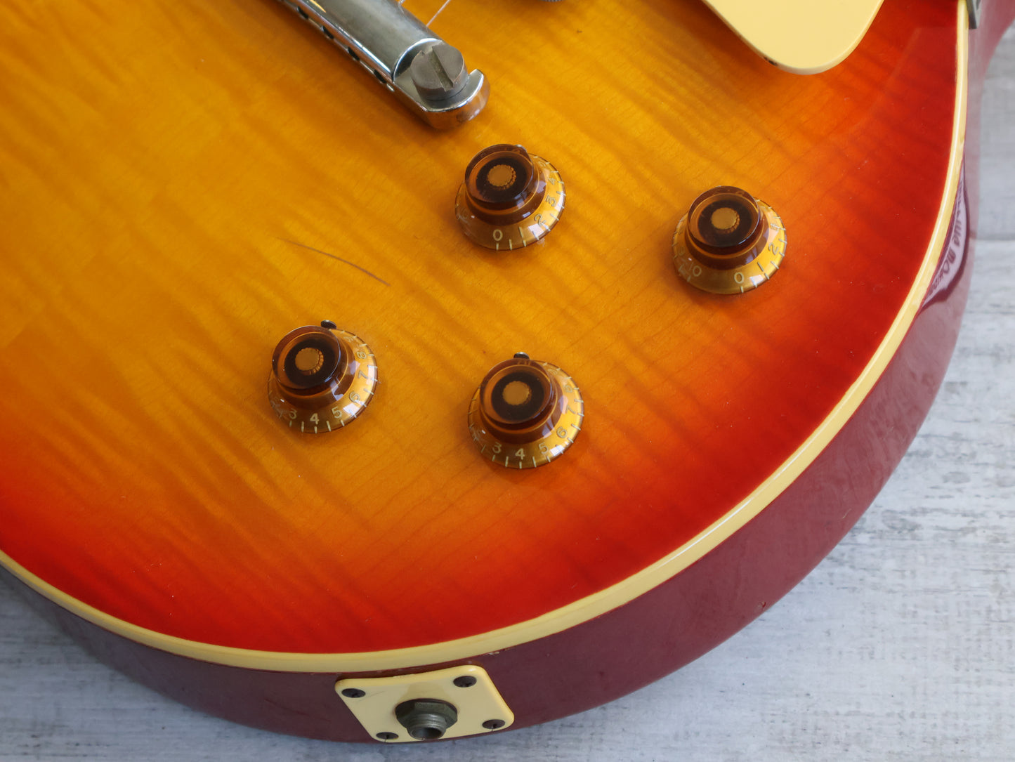 1981 Greco Japan EGF850 "Super Real" Les Paul Standard (Sunburst)