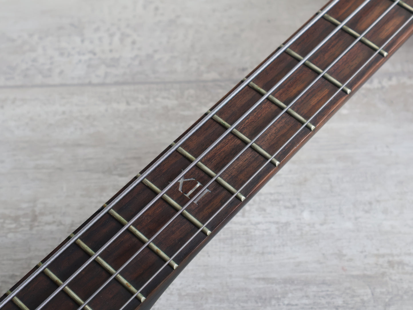 2009 Epiphone Goth Thunderbird IV Bass (Pitch Black)