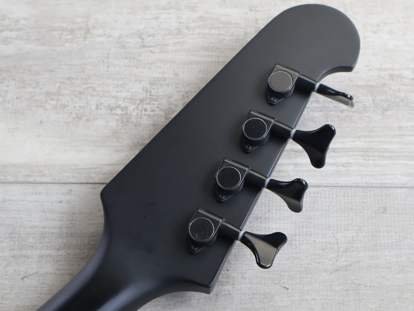 2009 Epiphone Goth Thunderbird IV Bass (Pitch Black)