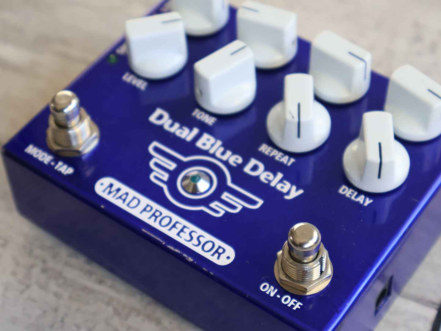Mad Professor Dual Blue Delay Effects Pedal