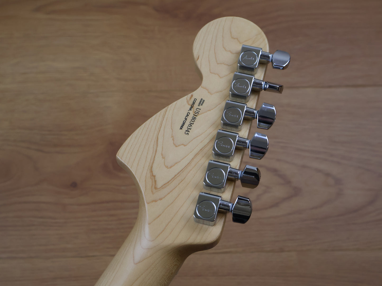 2018 Fender USA American Special Stratocaster (Olympic White)