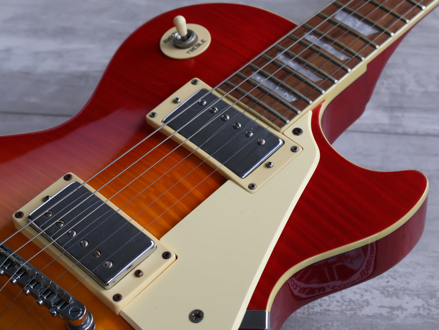 2004 Epiphone Les Paul Standard (Cherry Sunburst)