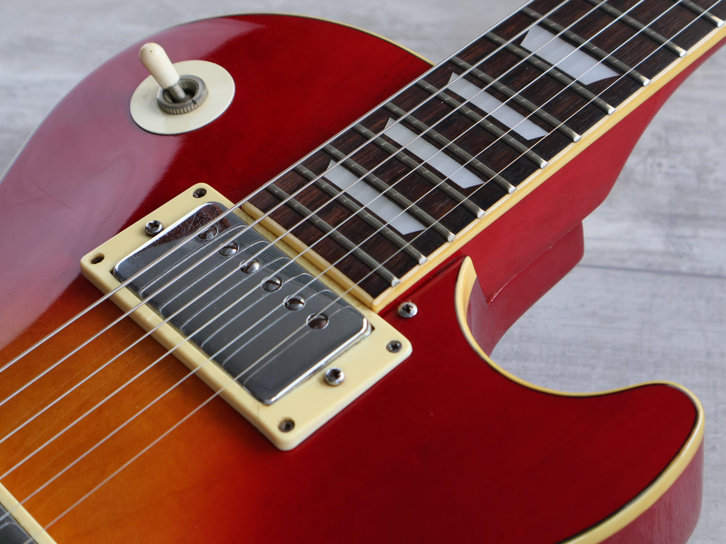 1979 Yamaha Japan SL400S Les Paul Standard (Cherry Sunburst)