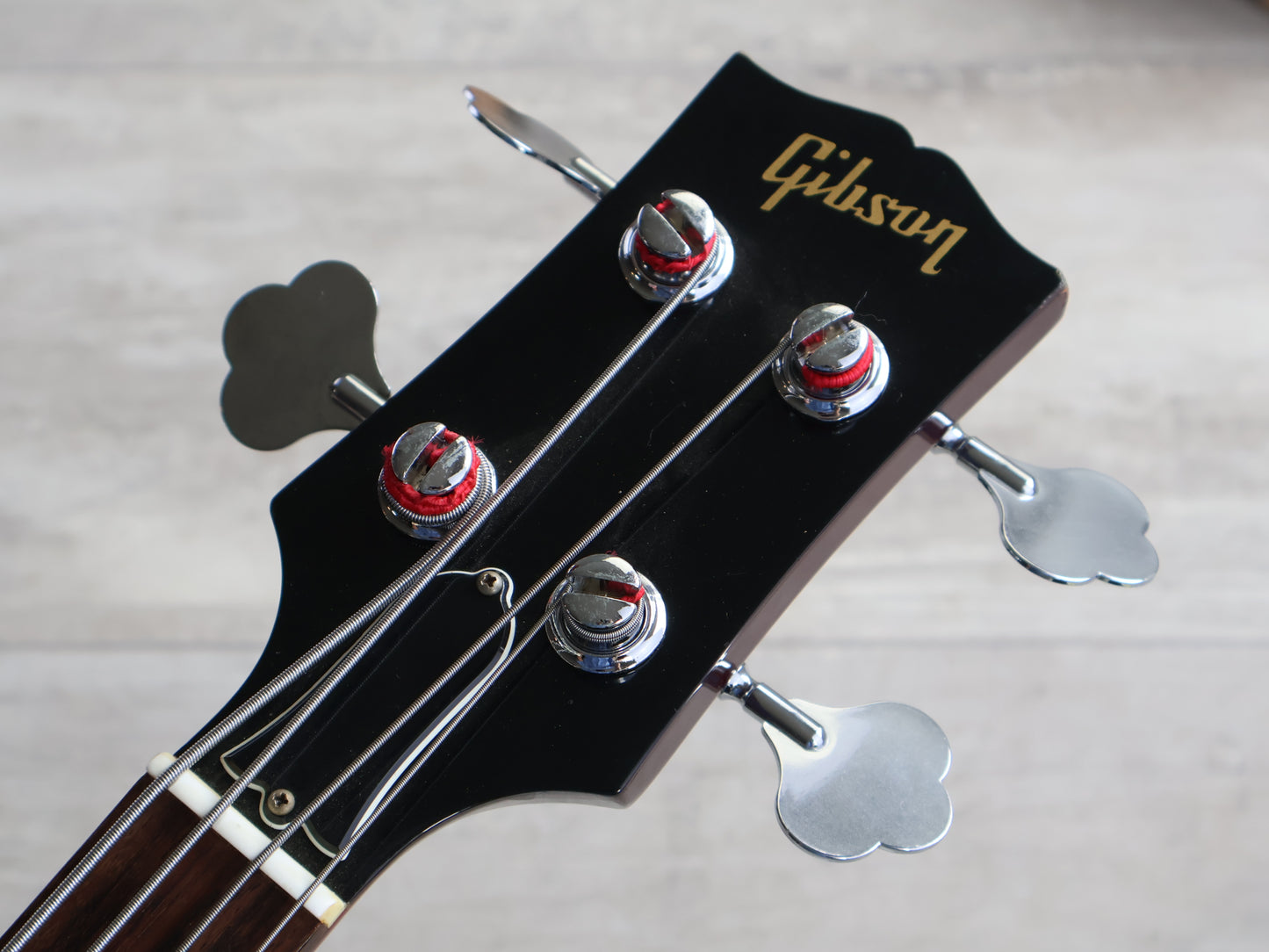 2006 Gibson USA SG Standard Double Cutaway Bass (Heritage Cherry)