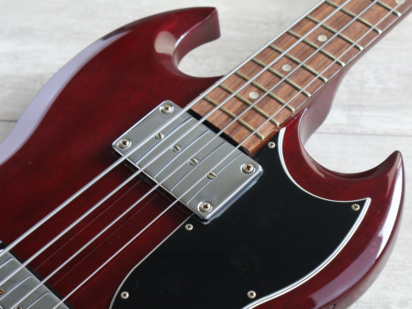 2006 Gibson USA SG Standard Double Cutaway Bass (Heritage Cherry)