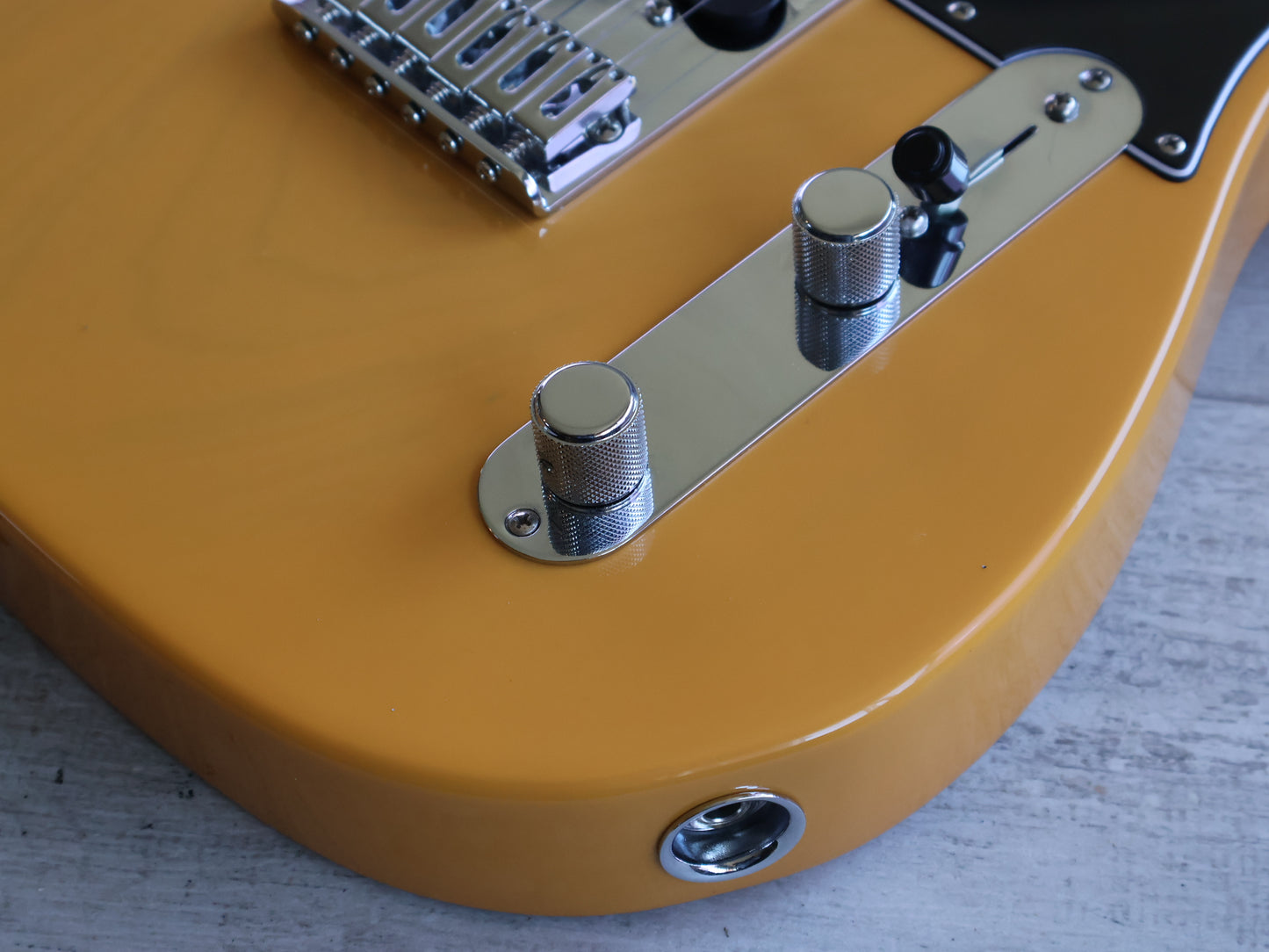2024 Fender Player II Telecaster (Butterscotch Blonde)