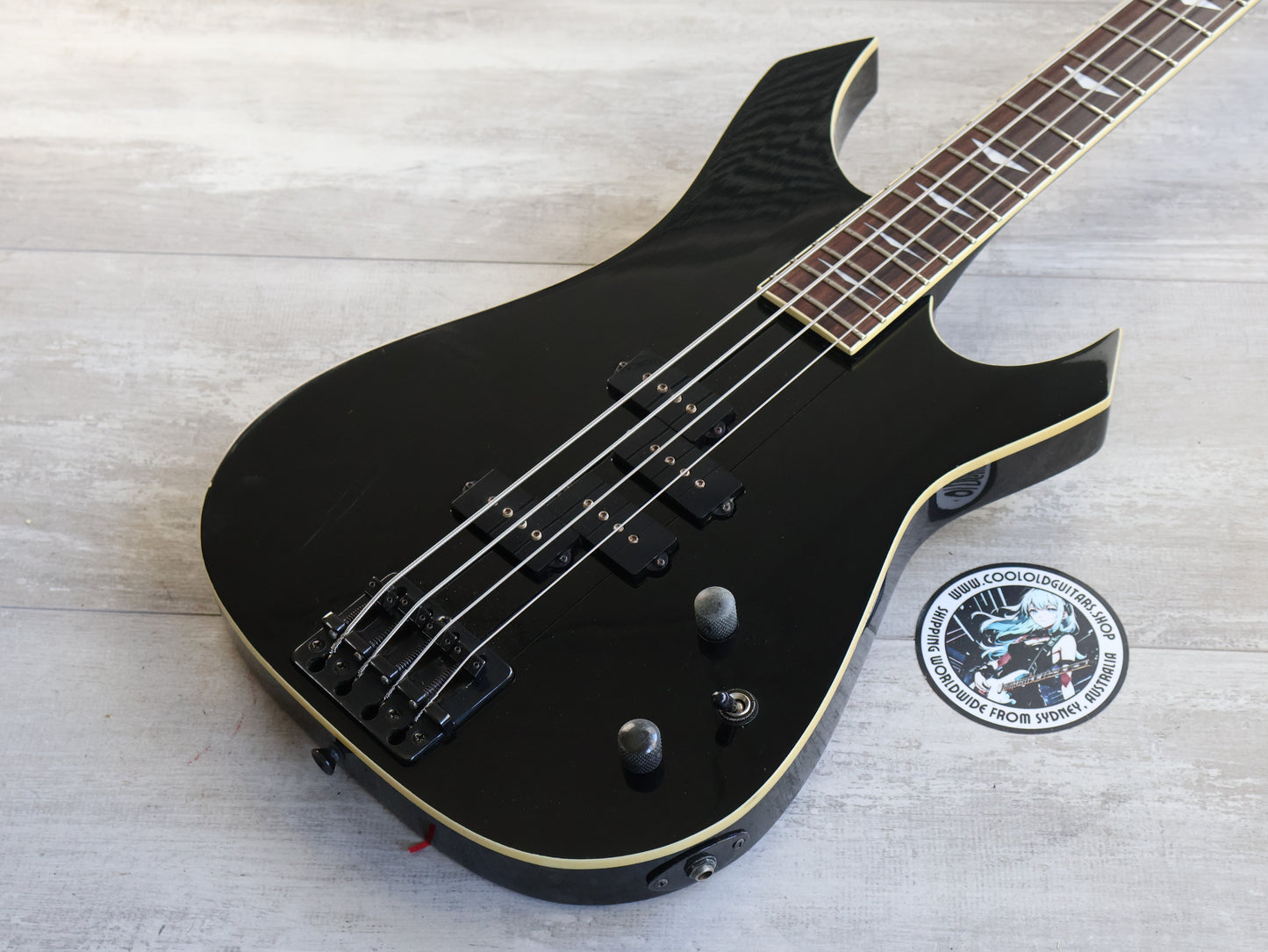Aria Pro II Armoured Warrior Bass (Black)