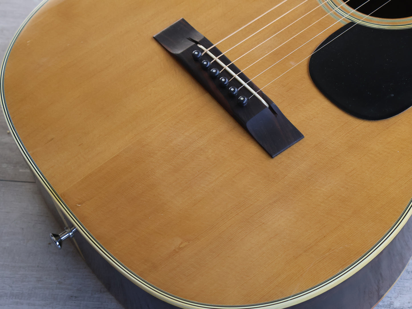 1970's Jumbo Japanese Vintage Parlor Style Acoustic Guitar (Natural)