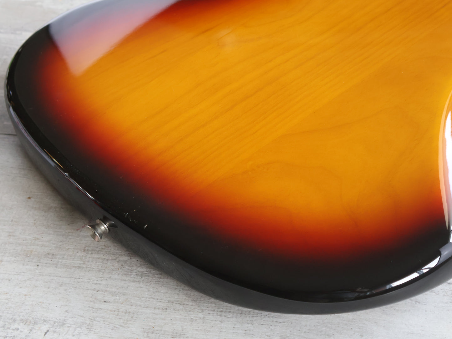 2000 Fender Japan JG66-80 '66 Reissue Jaguar (Sunburst)