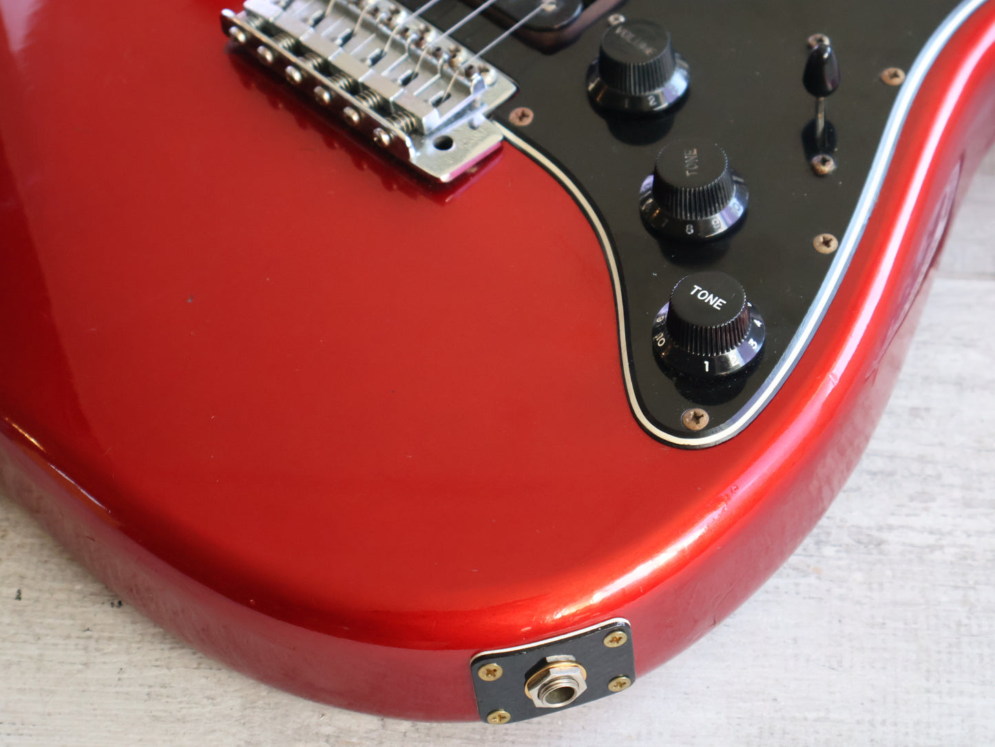 1986 Tokai Japan TST36H Contemporary Stratocaster (Candy Apple Red)