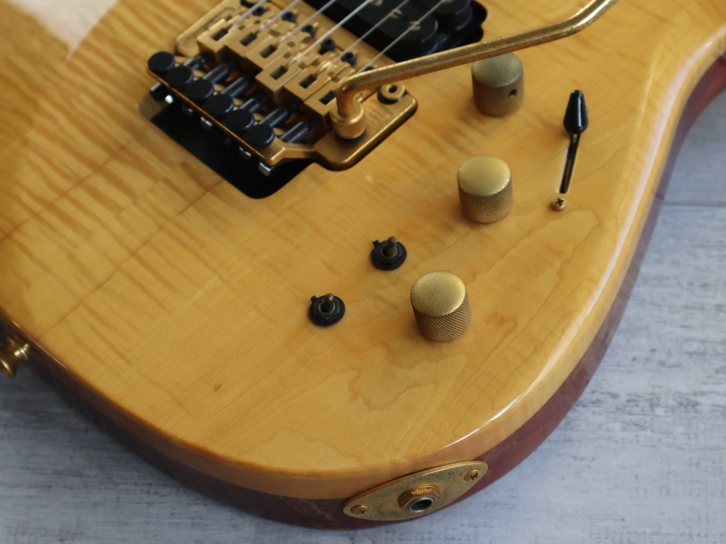 2003 Fernandes Japan FR-155S Revolver HSH Superstrat w/Sustainer (Natural)