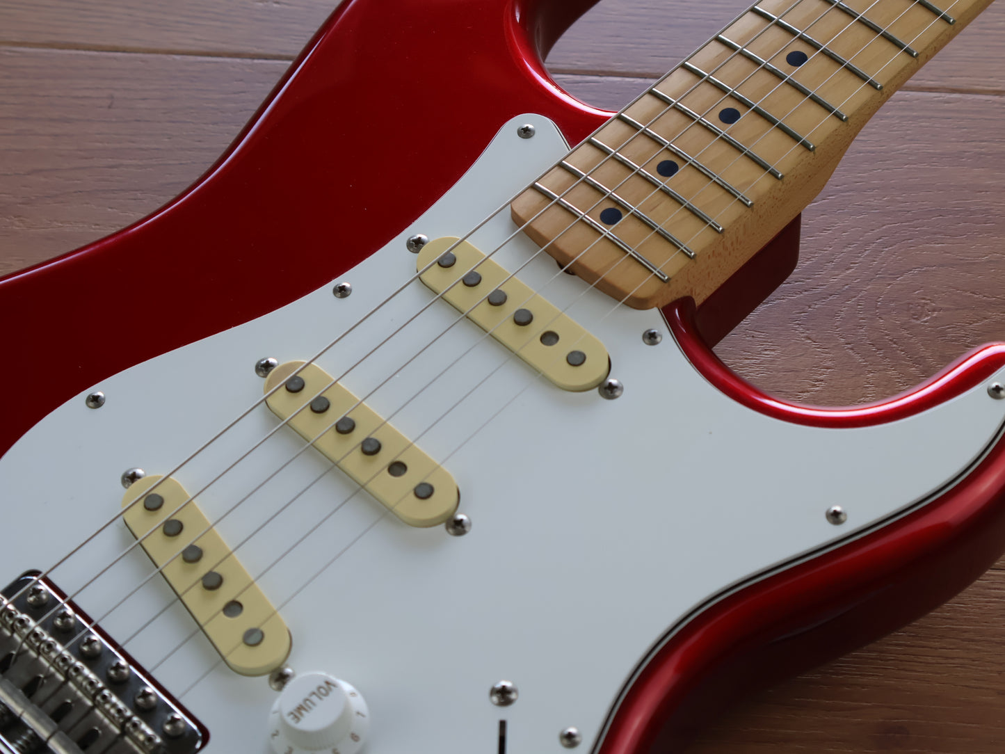 2012 Fender Japan ST-STD Stratocaster Standard (Candy Apple Red)