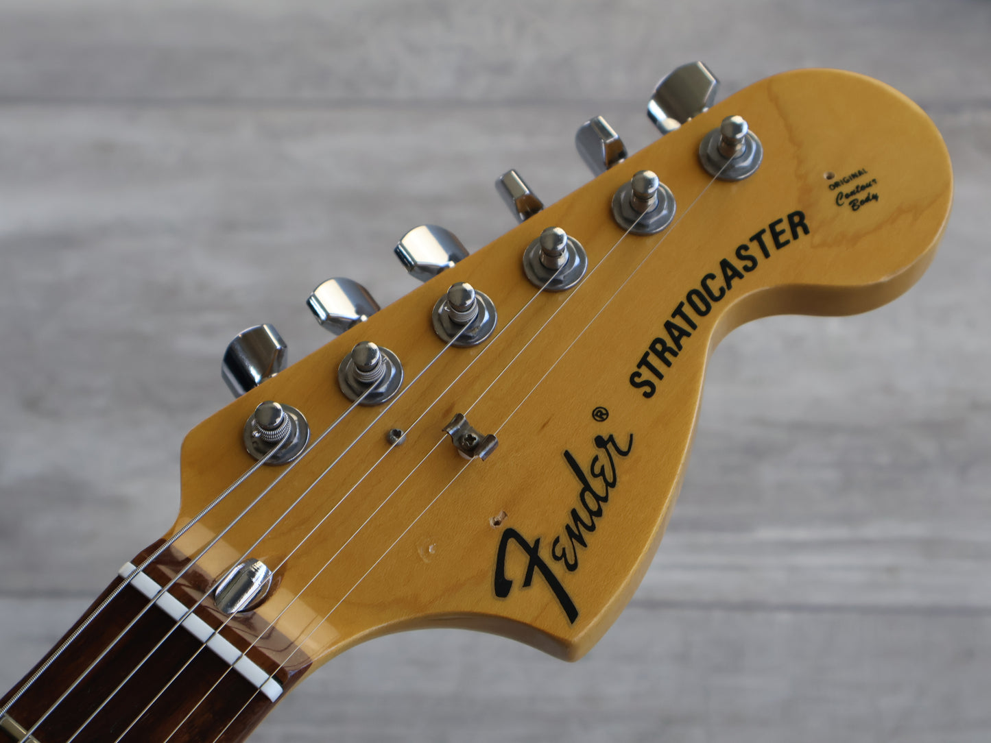 2006 Fender Japan ST72 '72 Reissue Scalloped Stratocaster (Vintage White)