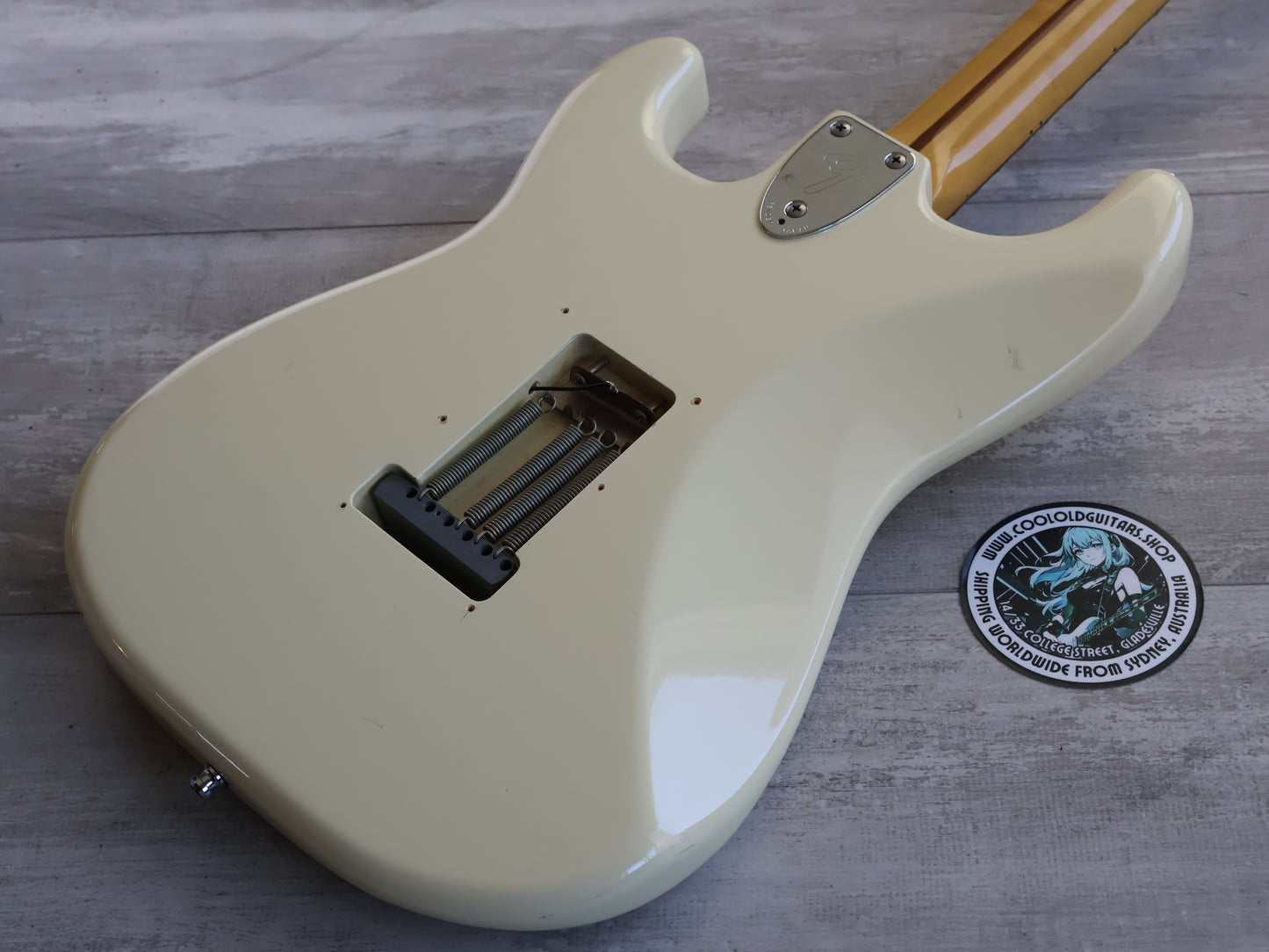 2006 Fender Japan ST72 '72 Reissue Scalloped Stratocaster (Vintage White)