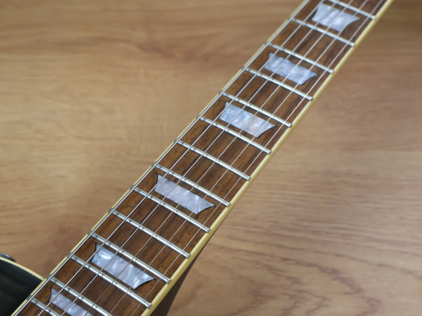 2005 Burny "Super Grade" Les Paul Standard (Transaparent Grey Flame)