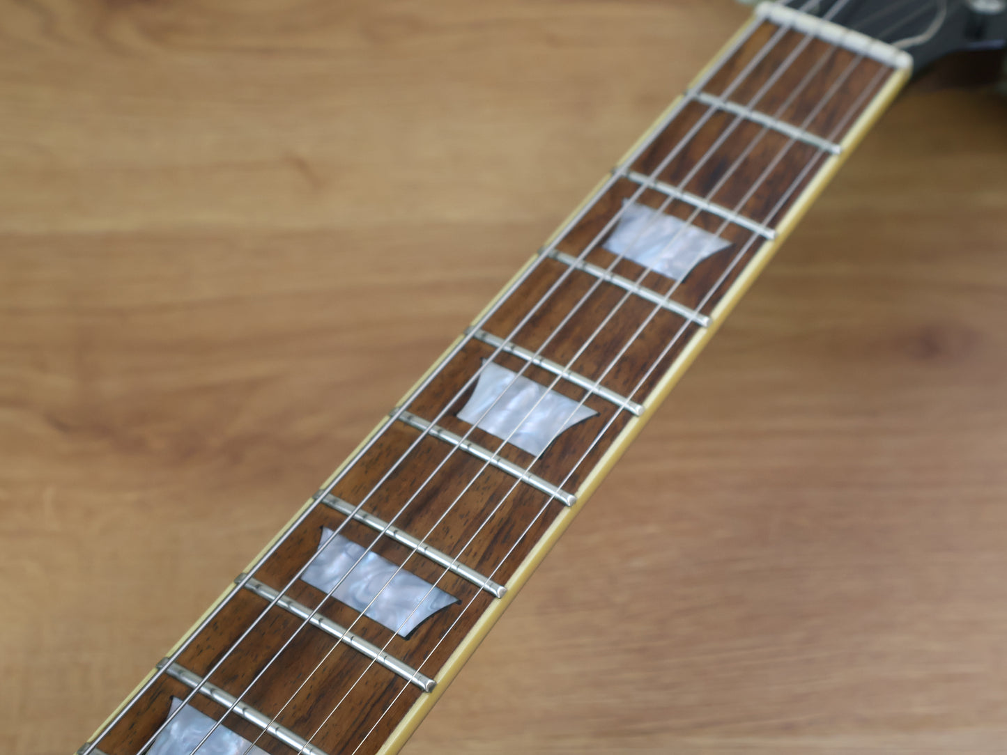 2005 Burny "Super Grade" Les Paul Standard (Transaparent Grey Flame)
