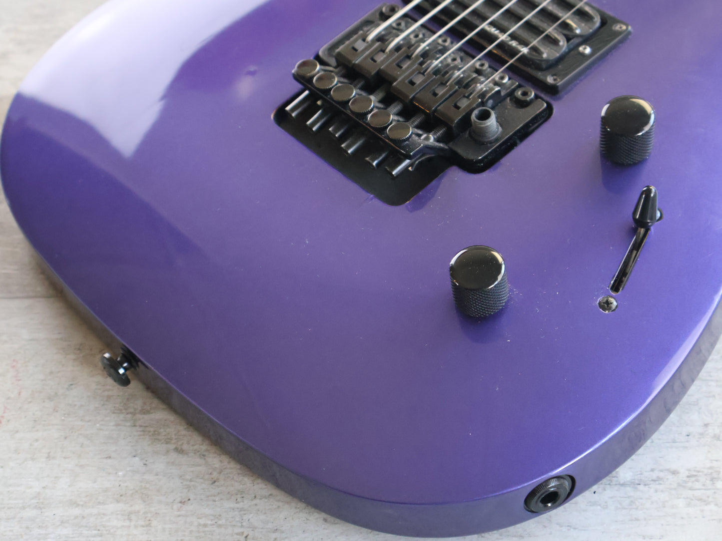 2001 Kramer Striker FR-422S Superstrat (Purple)