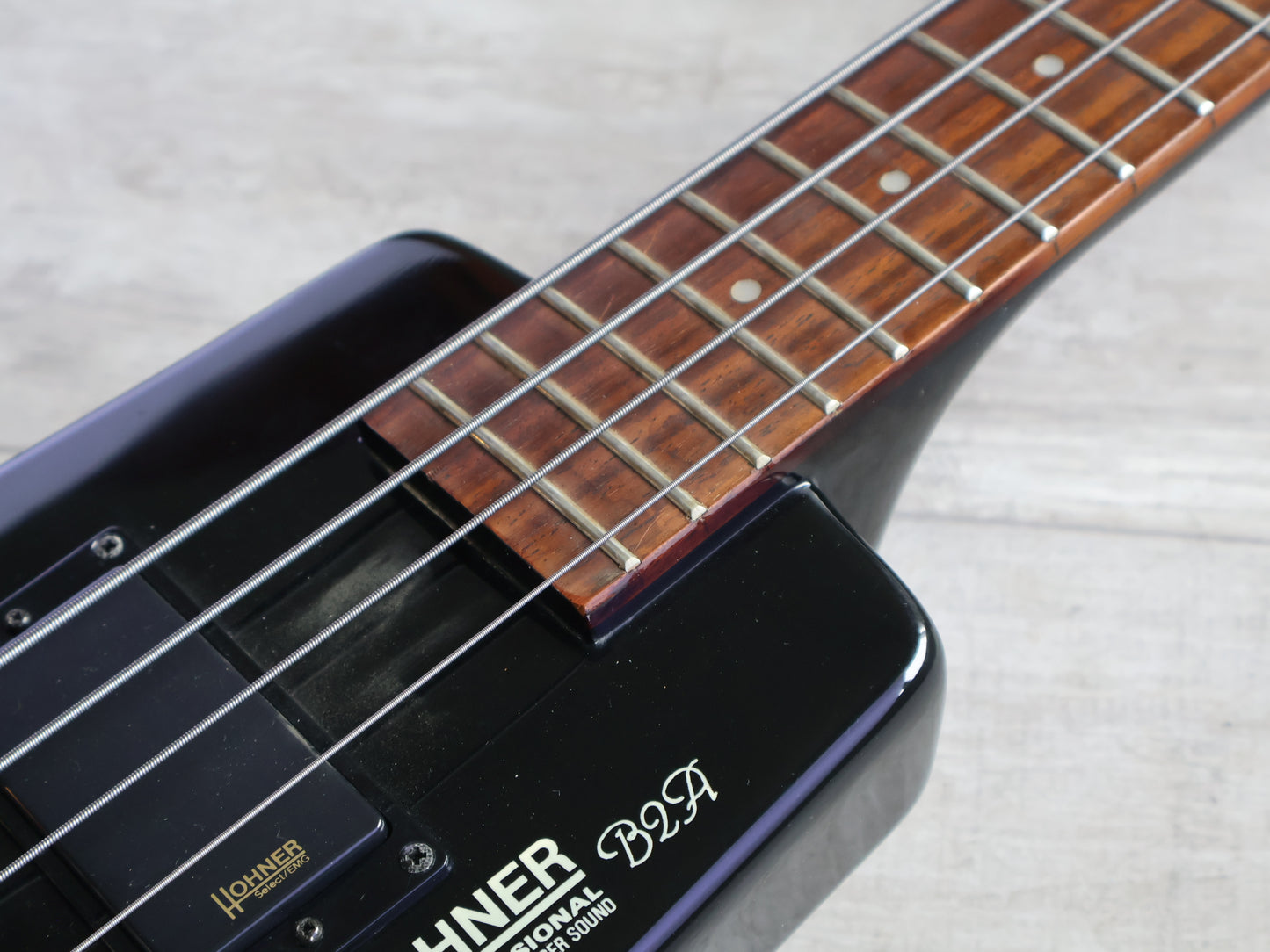 1990 Hohner B2A-DB Headless Paddle Bass Guitar w/Steinberger System