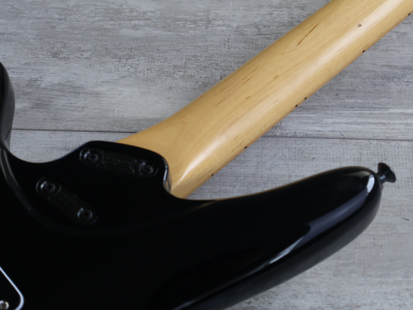 1989 Yamaha Japan MG111 26 Fret Electric Guitar (Black)