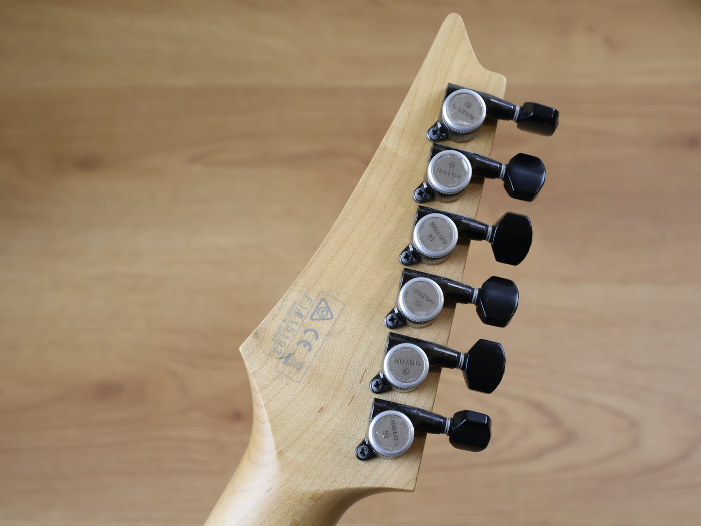 2016 Ibanez Japan SV5470 Prestige Series Superstrat (Black)