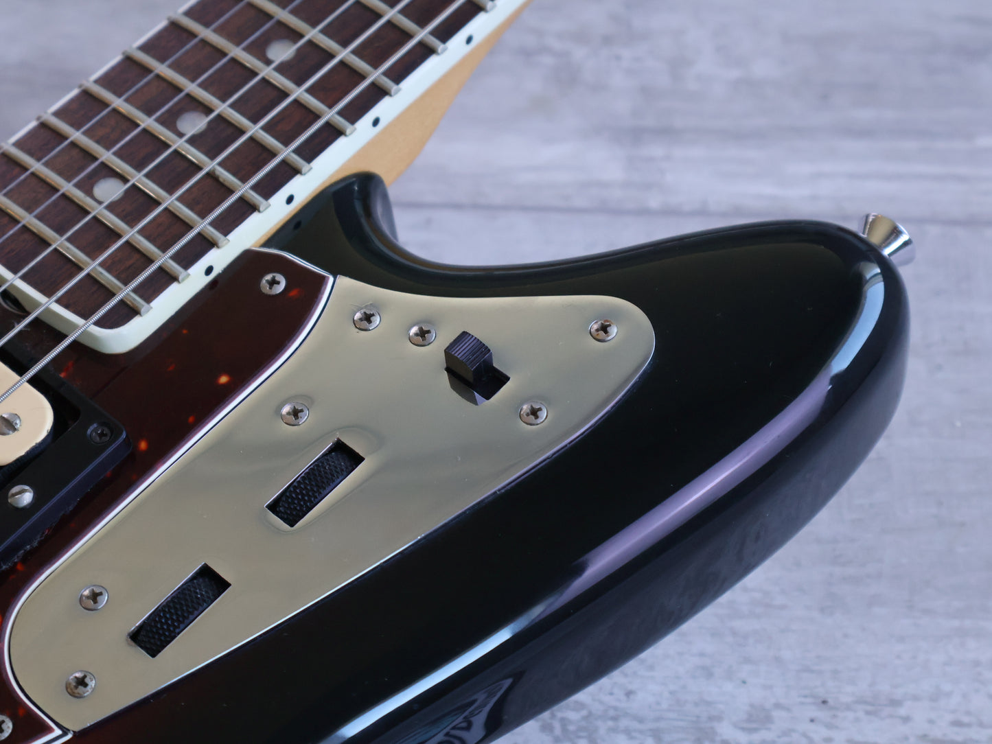 2015 Fender LH Left Handed Kurt Cobain Jaguar (3-Color Sunburst)